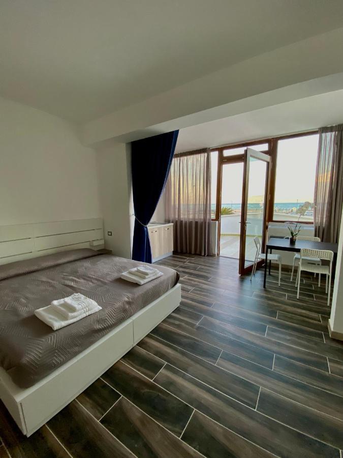 Manfredi Sea Room Vieste Ngoại thất bức ảnh