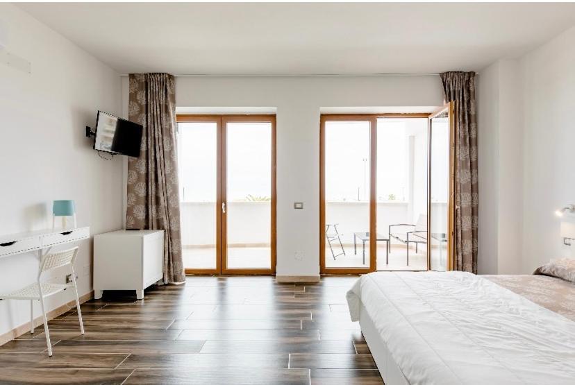 Manfredi Sea Room Vieste Ngoại thất bức ảnh